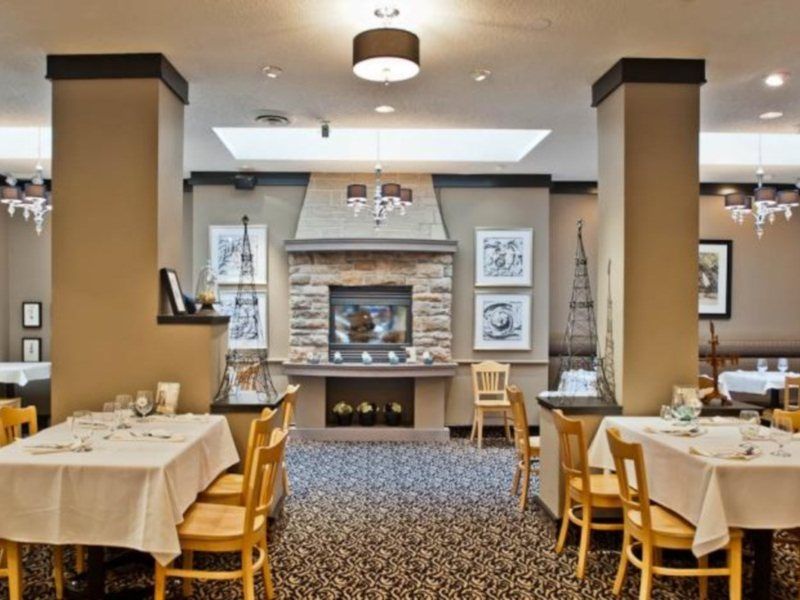 BEST WESTERN PLUS Carlton Plaza Hotel Victoria Exterior foto