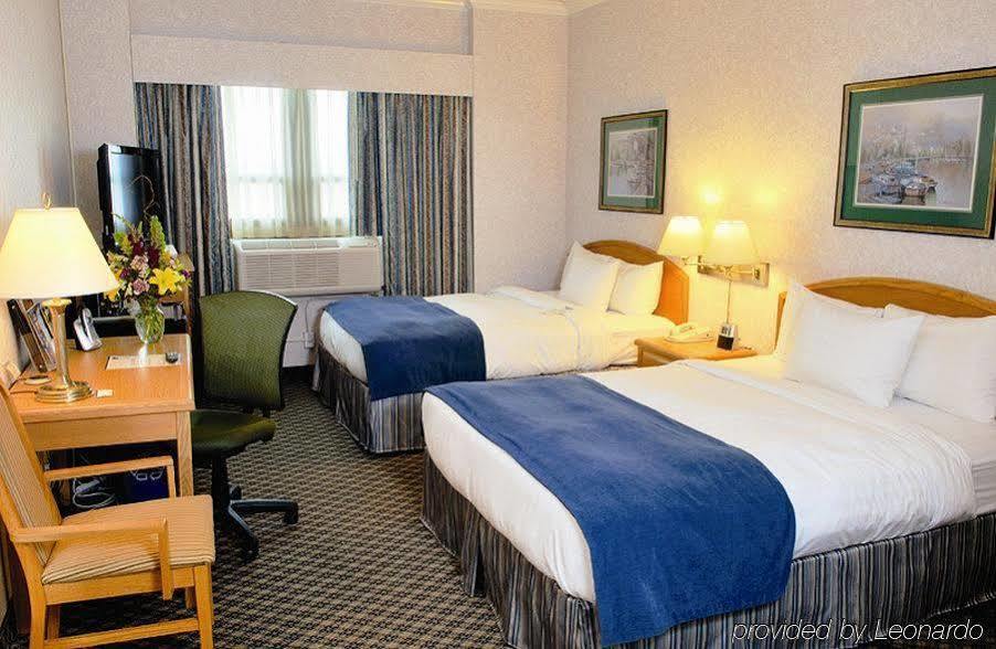 BEST WESTERN PLUS Carlton Plaza Hotel Victoria Exterior foto